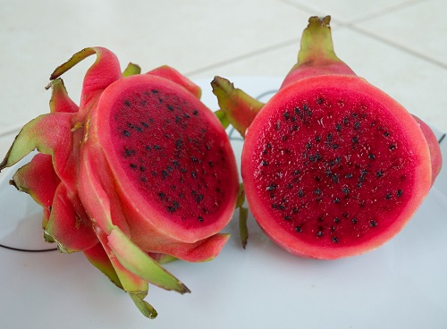  Types of Dragon Fruits 2