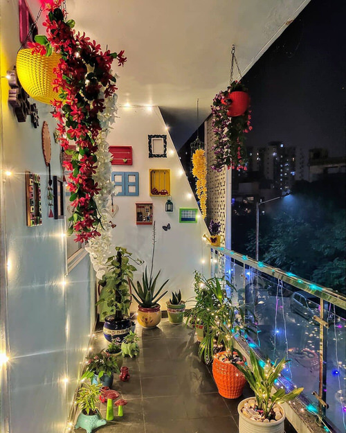 Balcony Lighting Ideas for Diwali 4