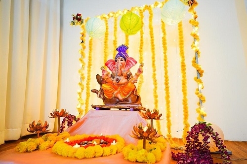20,678 Ganesh Decoration Background Images, Stock Photos, 3D objects, &  Vectors | Shutterstock