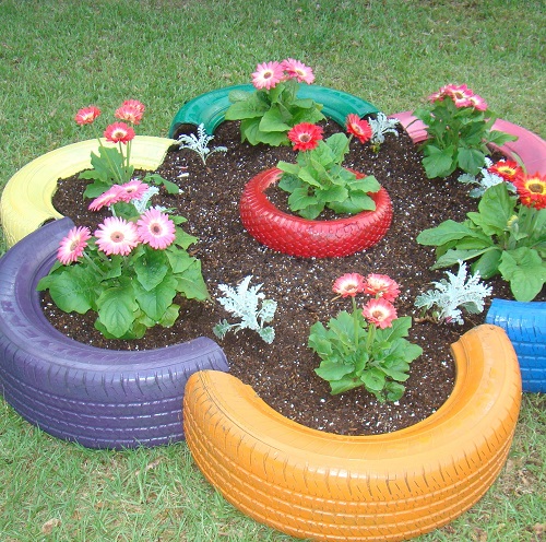 15 Tyre Decoration for Garden 7