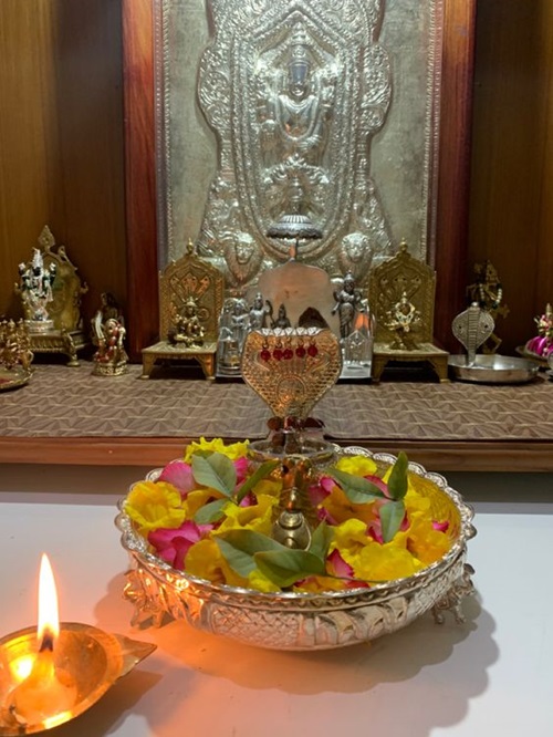 Kaner Best Flowers for Vishnu Bhagwan